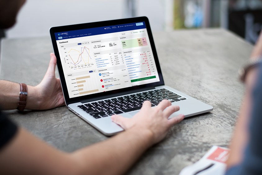 Verkaufsdaten des Automaten im Telemetrie-Dashboard auf dem Laptop